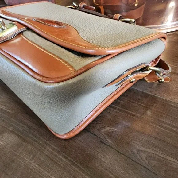 Dooney and Bourke Carrier Bag